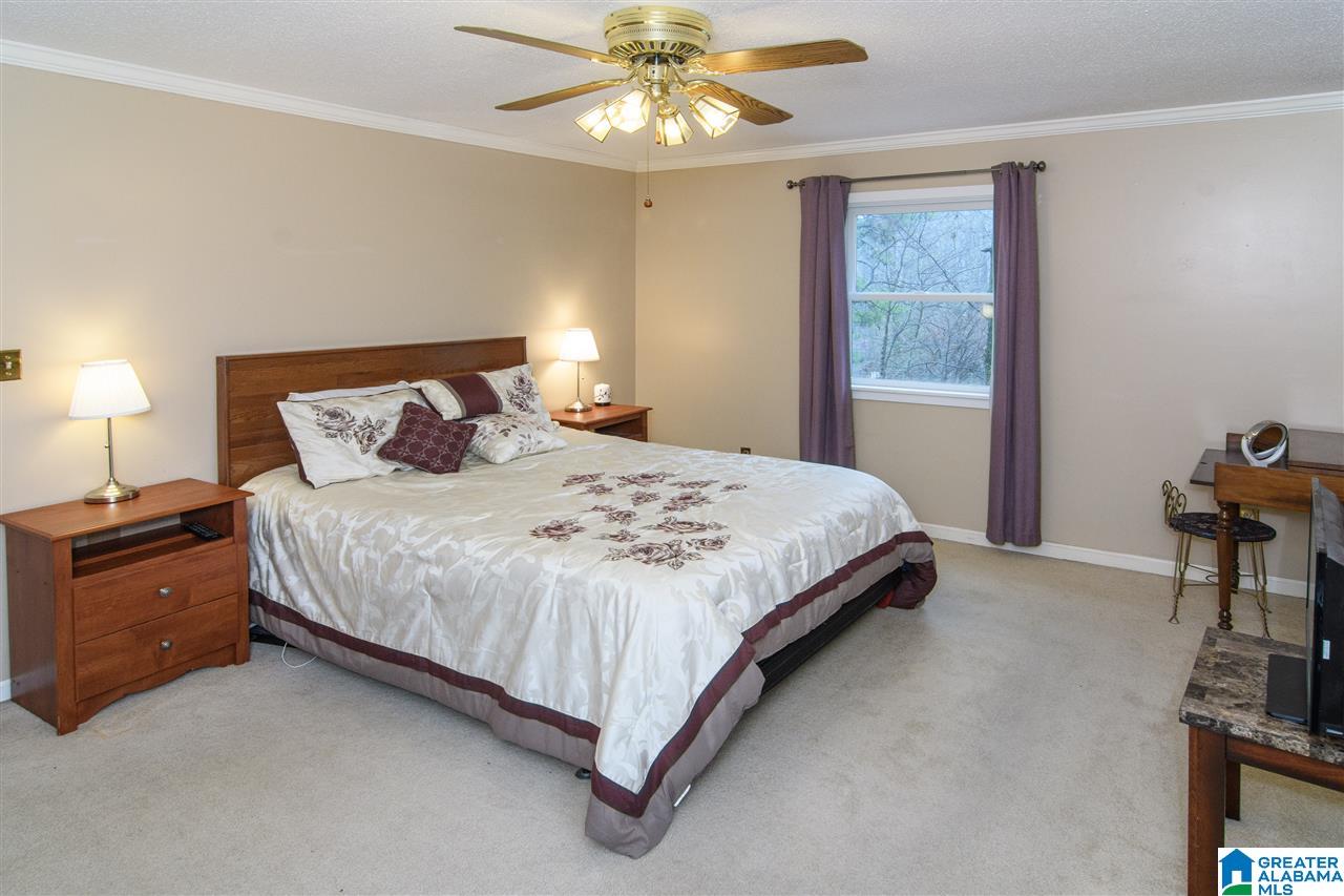 34 Hunters Trace Pelham, AL 35124 - Photo 18 of 41