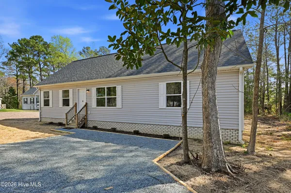 $349,000 | 858 Wildwood Circle, Hampstead, NC 28443