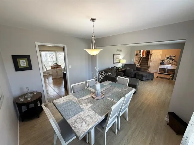 $339,900 | 1608 Southwest 21st Street, Blue Springs, MO 64015