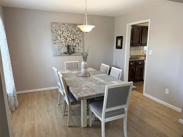 $339,900 | 1608 Southwest 21st Street, Blue Springs, MO 64015