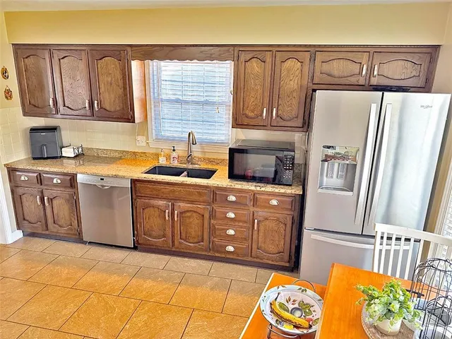 $339,900 | 1608 Southwest 21st Street, Blue Springs, MO 64015