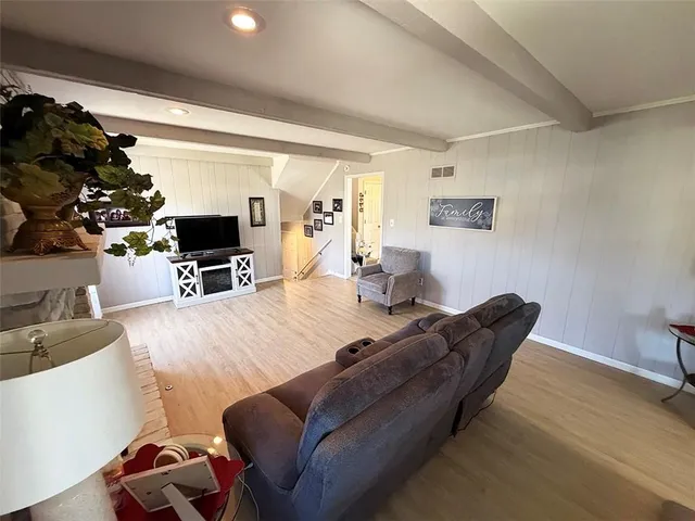 $339,900 | 1608 Southwest 21st Street, Blue Springs, MO 64015