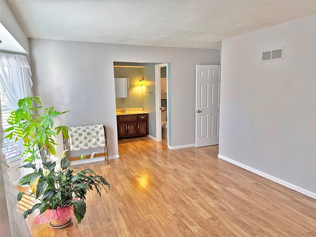 1608 Southwest 21st Street Blue Springs, MO 64015 - Photo 54 of 94