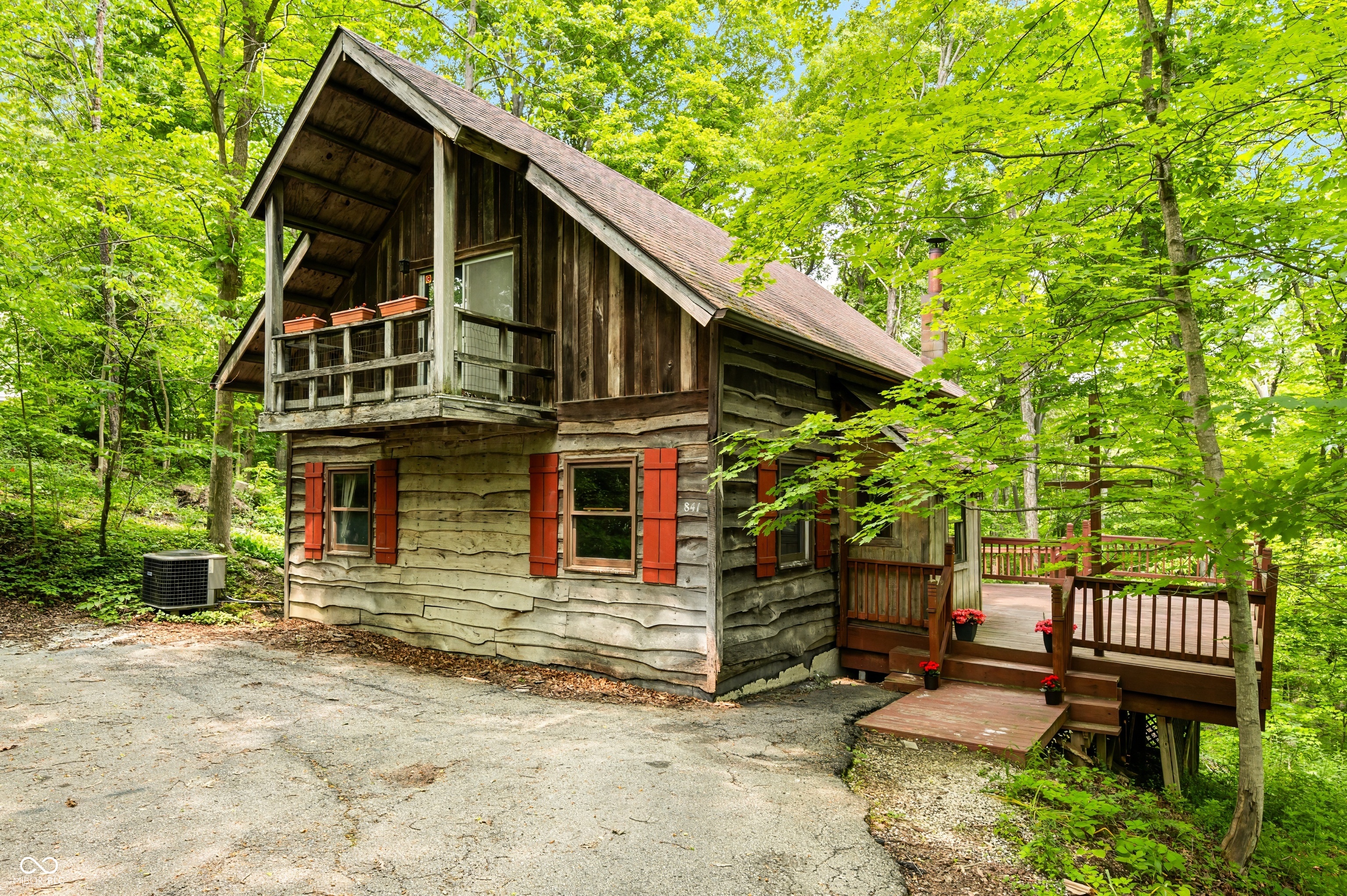 841 Helmsburg Road Nashville, IN 47448 - Photo 1 of 41 Gallery Image 1
