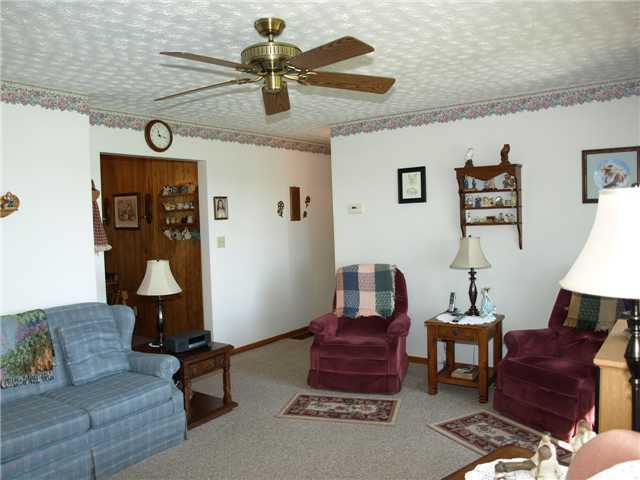 27795 Jackson Road Circleville, OH 43113 - Photo 3 of 16 Gallery Image 3