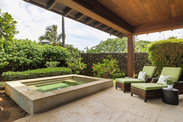 a outdoor sitting area with furniture and outdoor space
