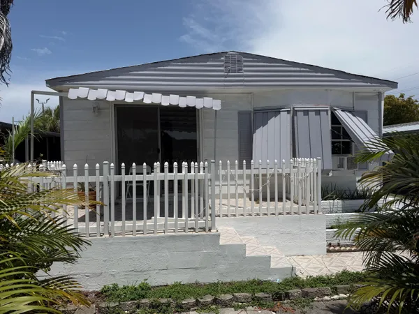 $299,000 | 5300 Southwest 22nd Avenue, Dania Beach, FL 33312