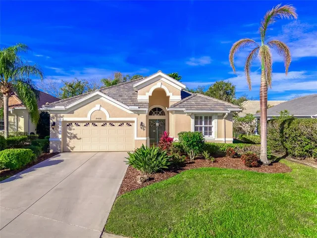 $525,000 | 8408 Whispering Woods Court, Lakewood Ranch, FL 34202