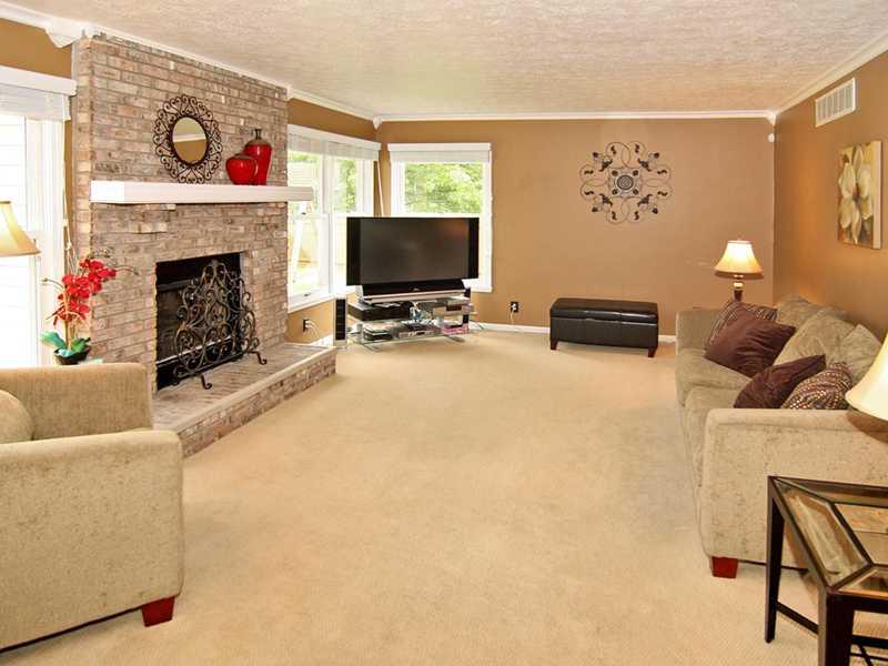 7526 Winding Way Fishers, IN 46038 - Photo 9 of 24 Gallery Image 9