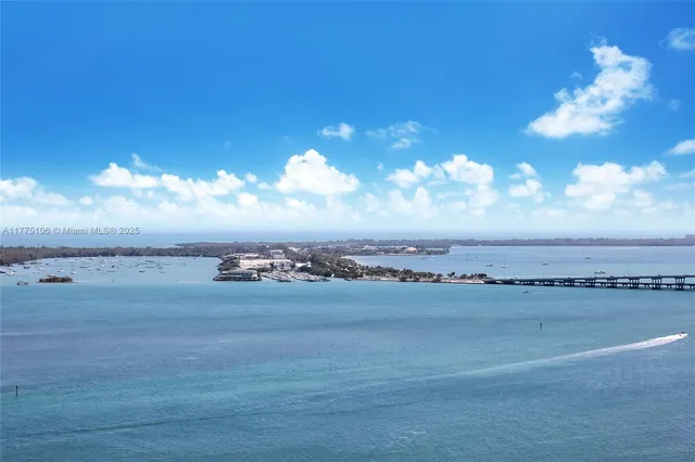 $2,500,000 | 1331 Brickell Bay Drive, Unit 2605, Miami, FL 33131