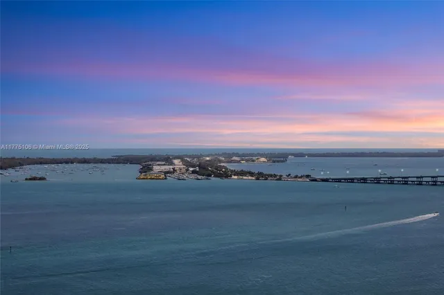 $2,500,000 | 1331 Brickell Bay Drive, Unit 2605, Miami, FL 33131