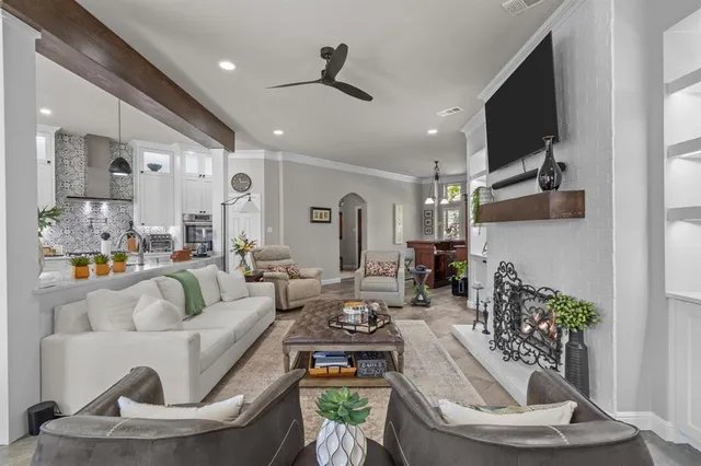 $549,000 | 900 Ellison Park Circle, Denton, TX 76205