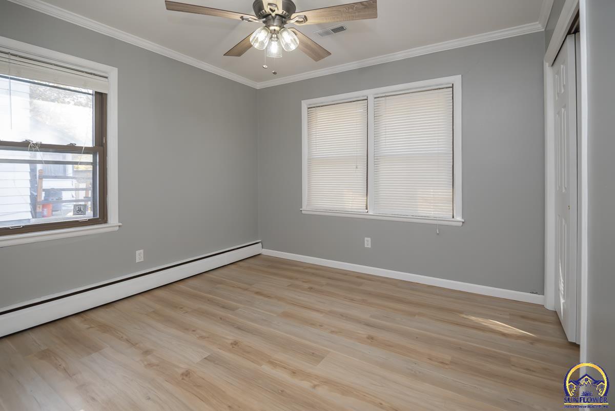 701 Southwest Watson Avenue Topeka, KS 66606 - Photo 15 of 34