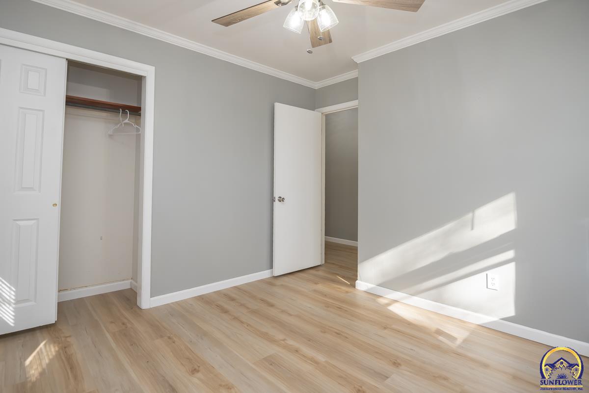 701 Southwest Watson Avenue Topeka, KS 66606 - Photo 16 of 34