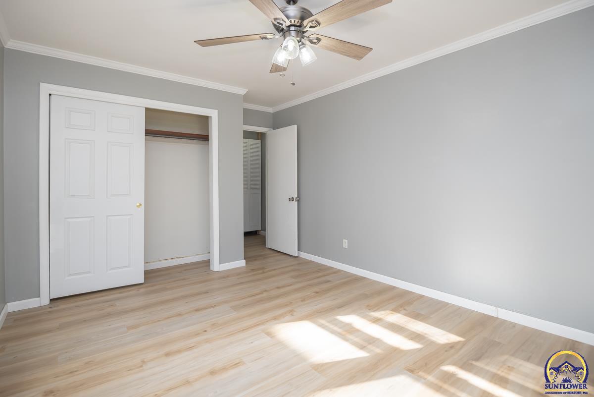 701 Southwest Watson Avenue Topeka, KS 66606 - Photo 19 of 34