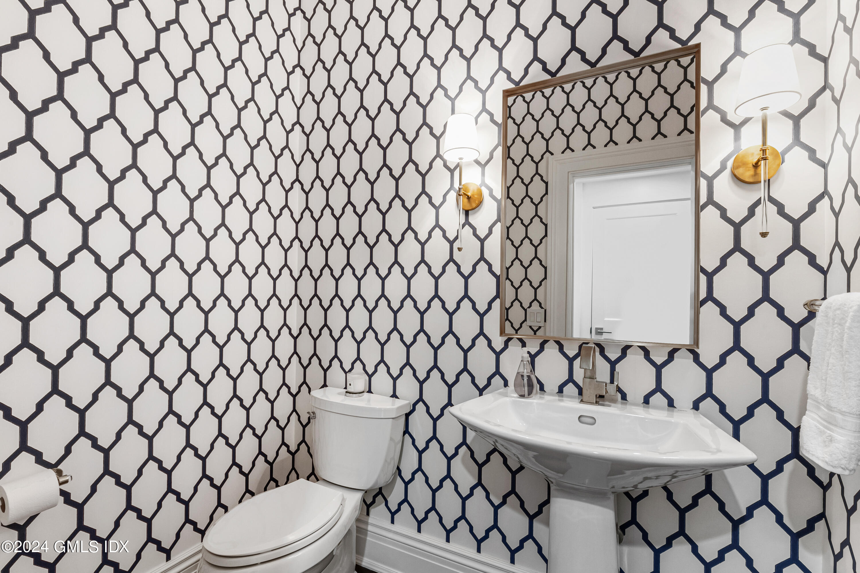 18 Cat Rock Road Cos Cob, CT 06807 - Photo 23 of 50 10-print-18-cat-rock-rd