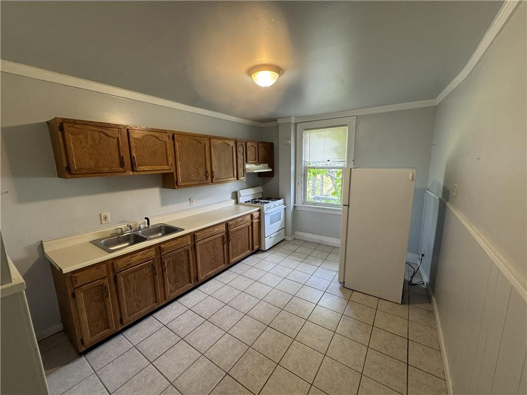 238 Park Road Ambridge, PA 15003 - Photo 3 of 11