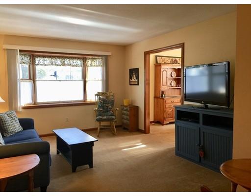 164 Bates Road Westfield, MA 01085 - Photo 13 of 30 Gallery Image 13