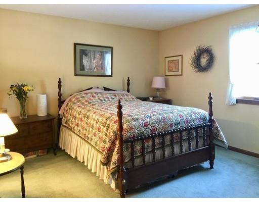 164 Bates Road Westfield, MA 01085 - Photo 15 of 30 Gallery Image 15