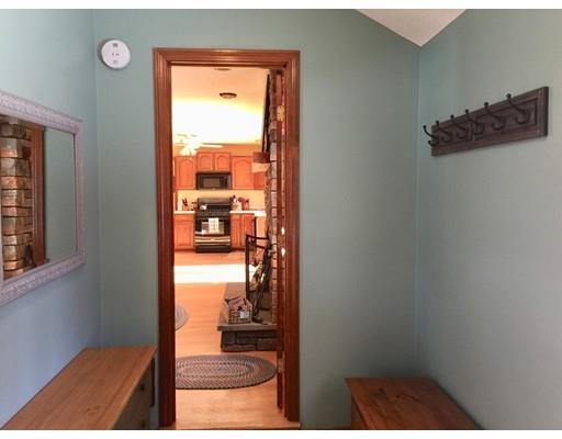 164 Bates Road Westfield, MA 01085 - Photo 9 of 30 Gallery Image 9