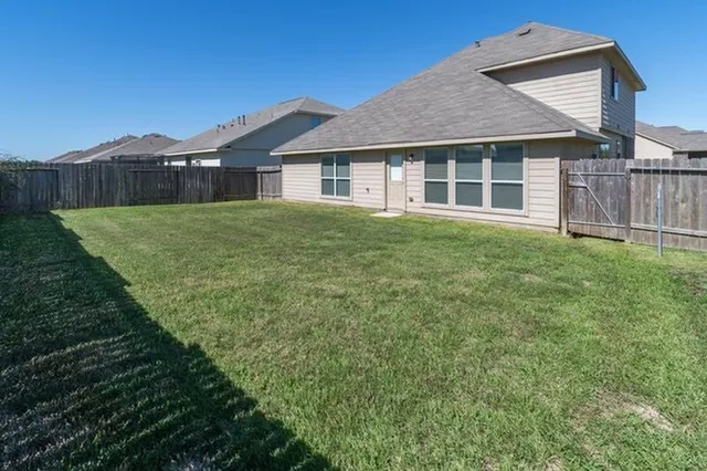 $2,100 | 2535 Verano Drive, Richmond, TX 77406