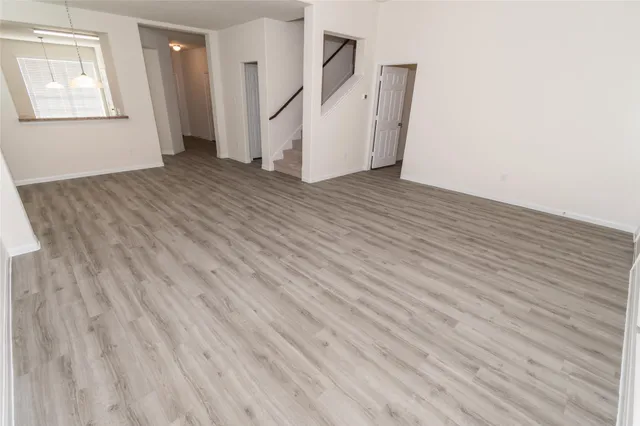 $2,100 | 2535 Verano Drive, Richmond, TX 77406