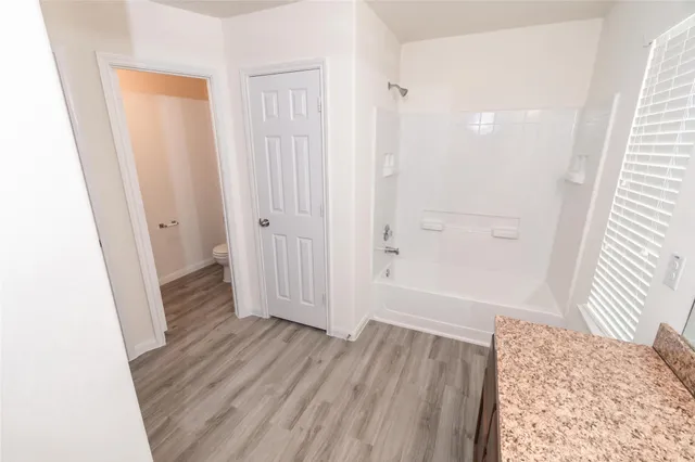 $2,100 | 2535 Verano Drive, Richmond, TX 77406