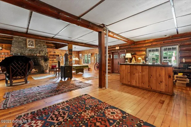 $1,795,000 | 746 Howe Road, Lake Luzerne, NY 12846