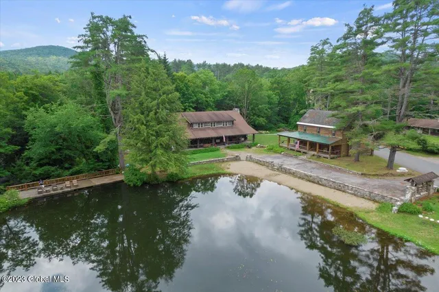 $1,795,000 | 746 Howe Road, Lake Luzerne, NY 12846