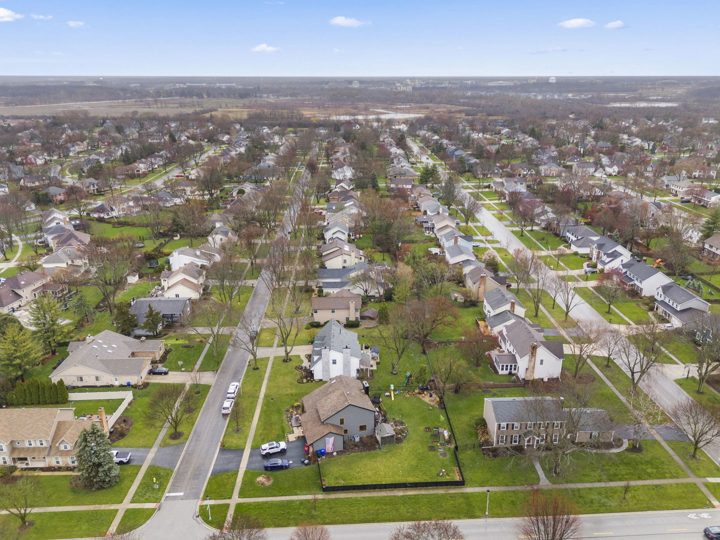 1908 Gladstone Drive Wheaton, IL 60189 - Photo 48 of 53 an aerial view of residential houses with outdoor space