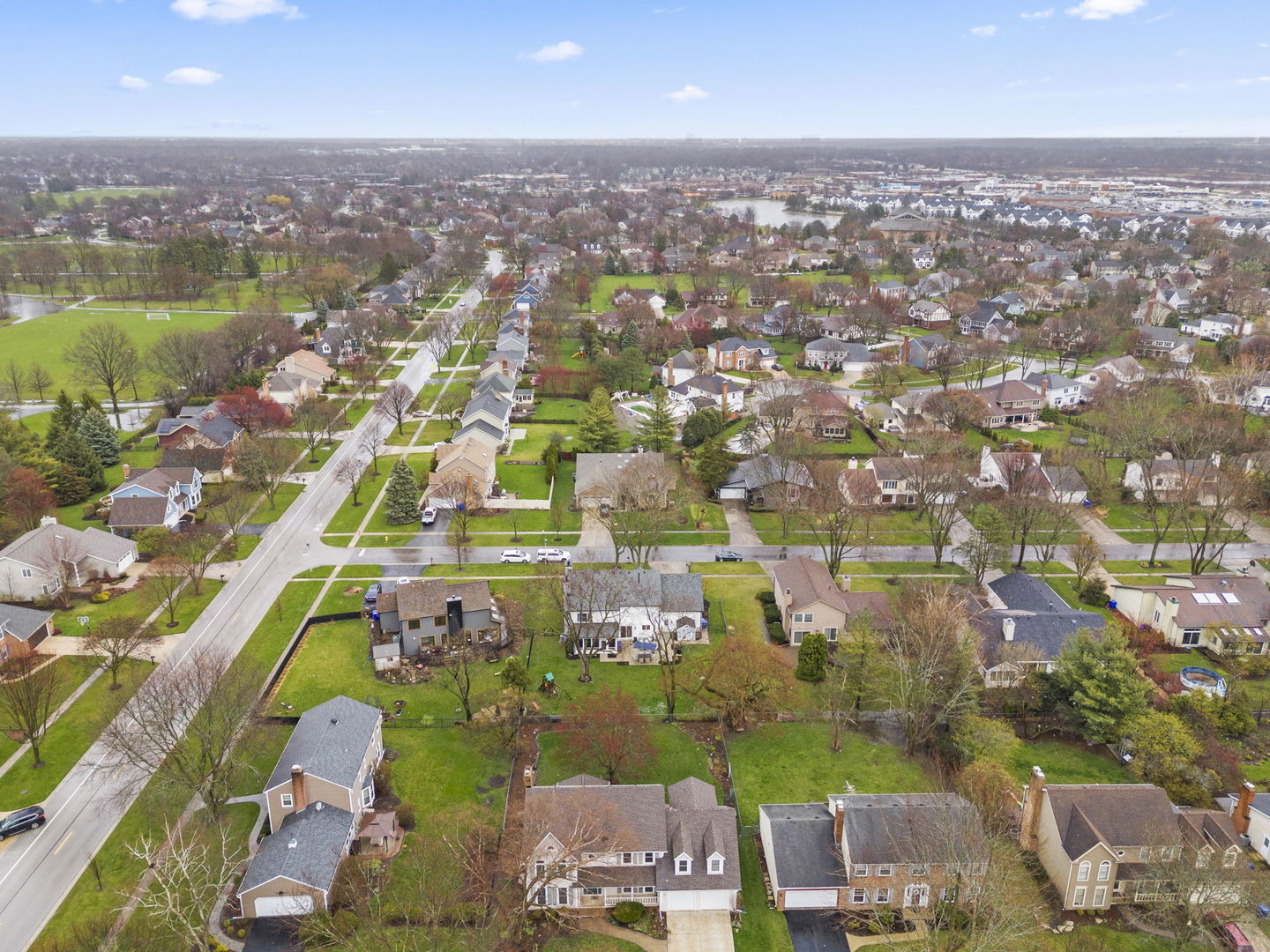 1908 Gladstone Drive Wheaton, IL 60189 - Photo 50 of 53 an aerial view of residential houses with outdoor space