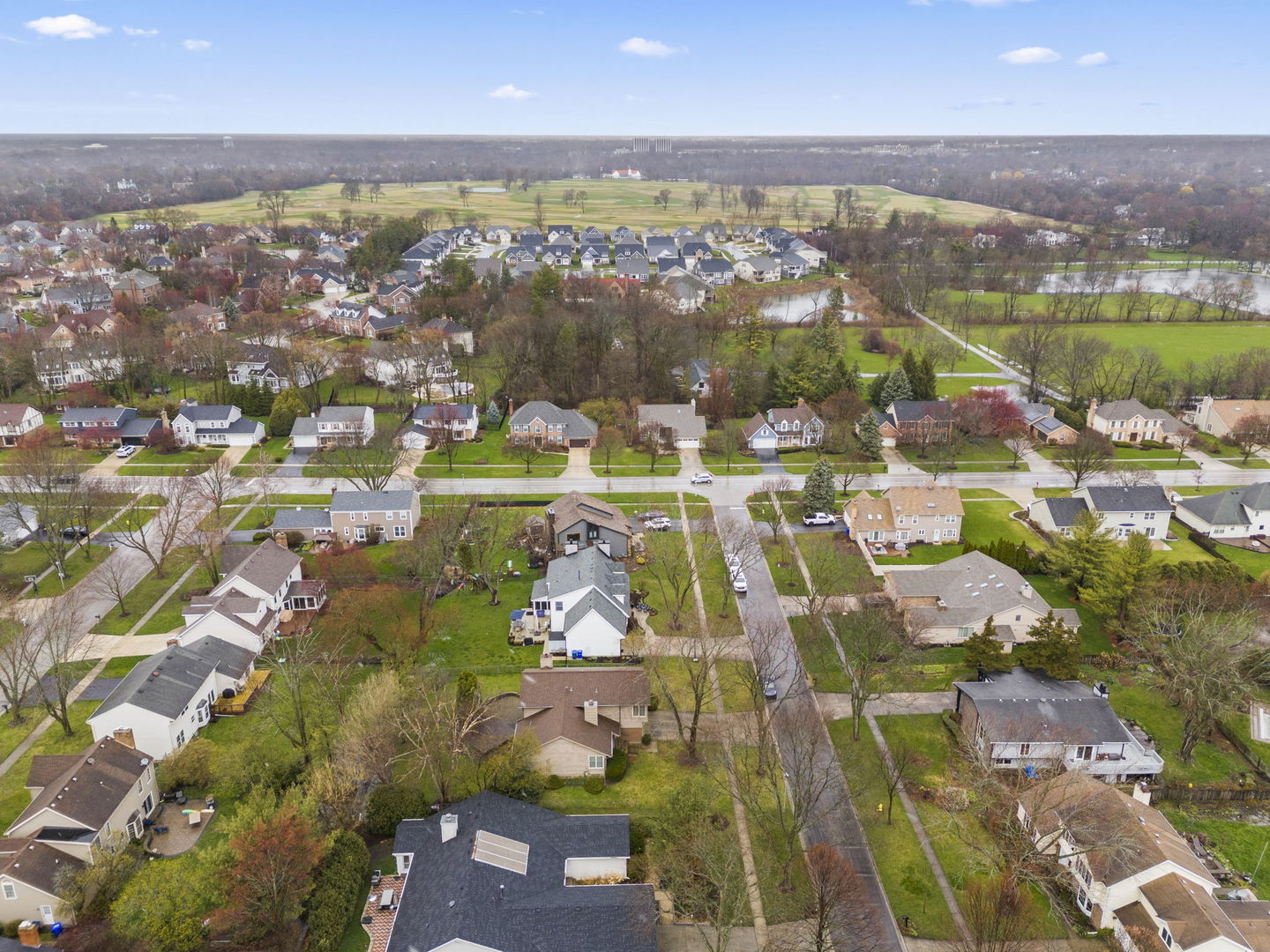 1908 Gladstone Drive Wheaton, IL 60189 - Photo 52 of 53 an aerial view of residential houses with outdoor space