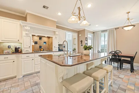 $370,000 | 112 Lockeport Circle, Lafayette, LA 70508