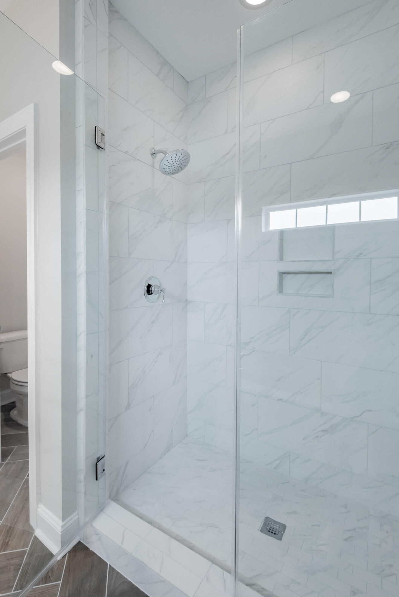 1252 Crooked Oak Road Charleston, SC 29492 - Photo 21 of 23 VA Owners Shower