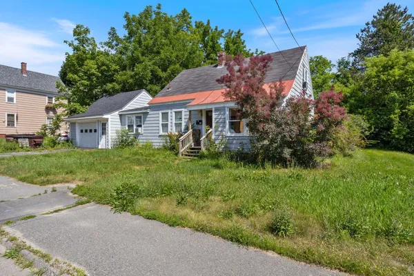$195,000 | 55 High Street, Waterville, ME 04901