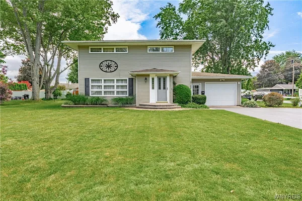 $279,900 | 6140 Corwin Avenue, Newfane, NY 14108