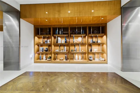 $1,650,000 | 2678 Tigertail Avenue, Unit 1110, Miami, FL 33133