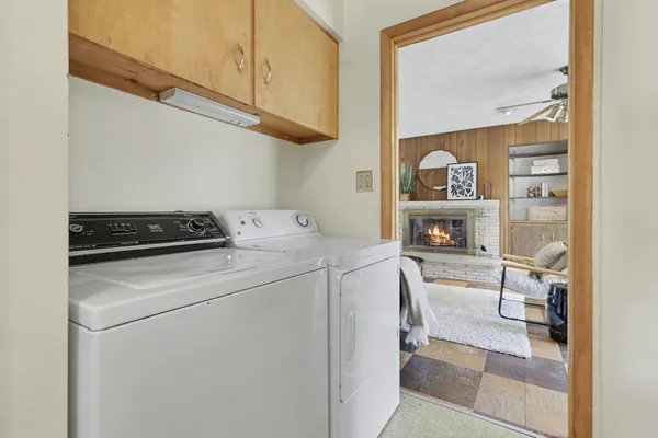 $675,000 | 2889 Parkridge Drive, Ann Arbor, MI 48103