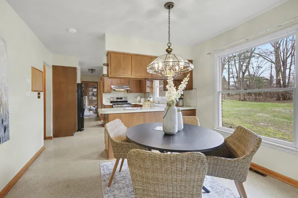 $675,000 | 2889 Parkridge Drive, Ann Arbor, MI 48103