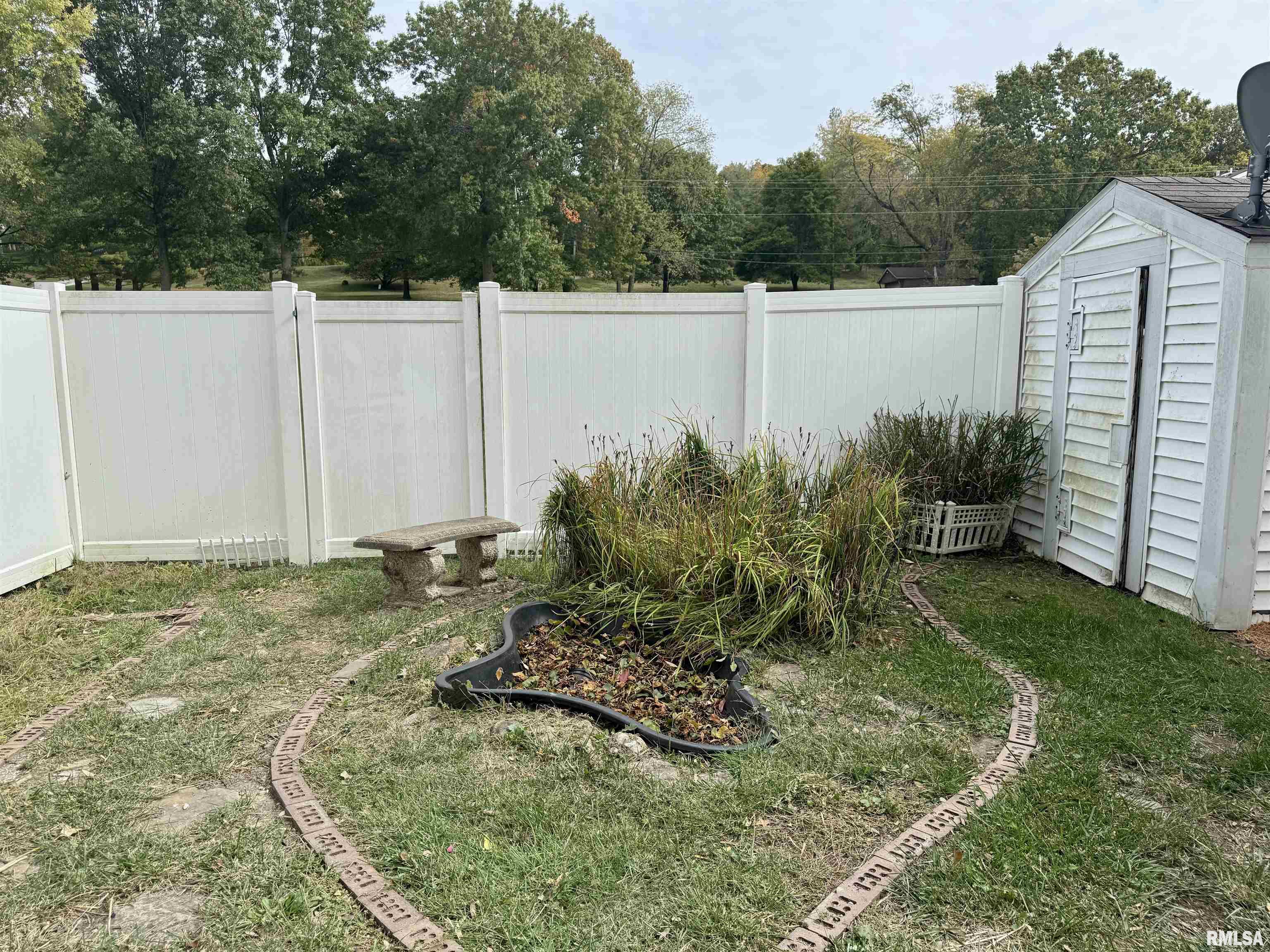 65 North Yorktown Road Macomb, IL 61455 - Photo 49 of 51 Gallery Image 49