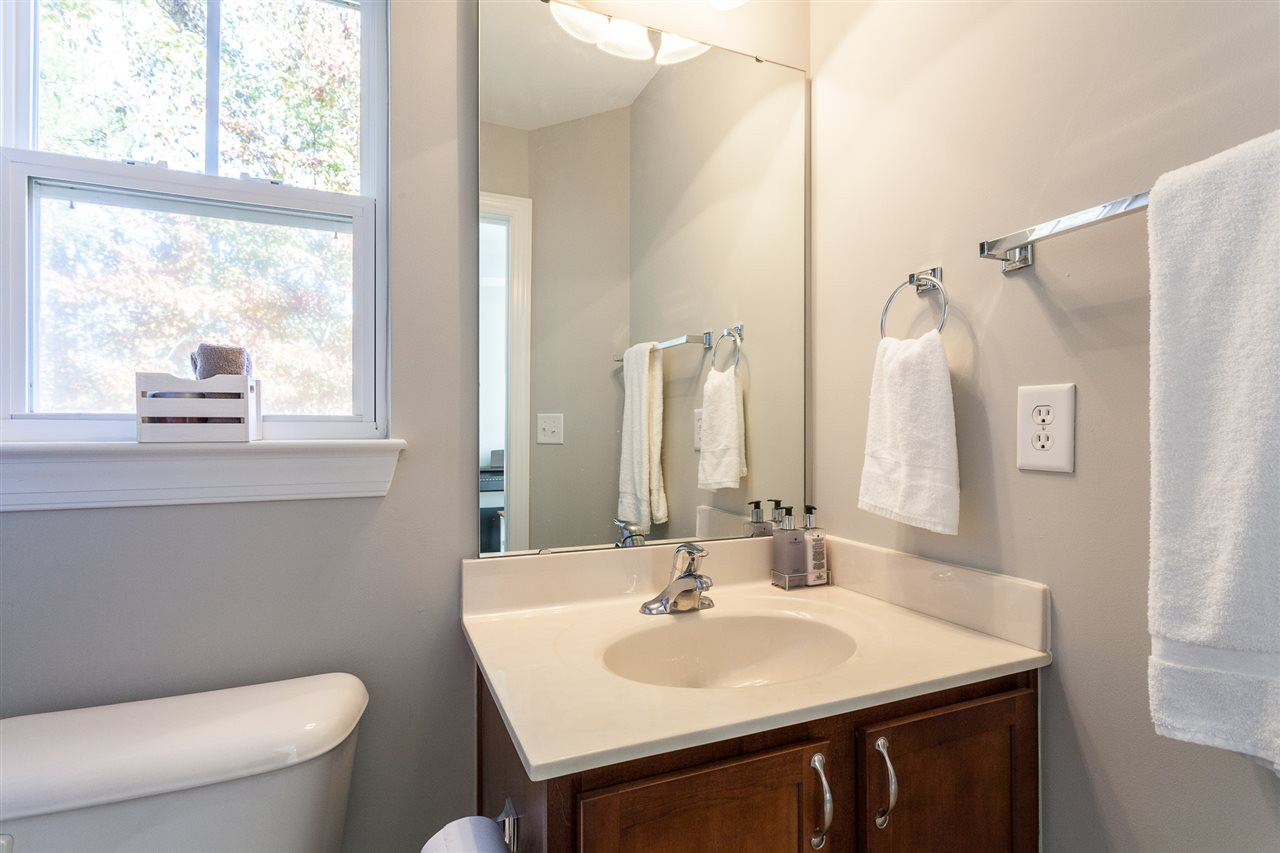 8035 Goldenrain Way Raleigh, NC 27612 - Photo 19 of 30 Sencond Bedroom En Suite Bath