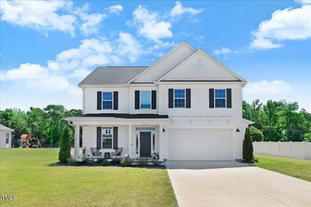 $475,000 | 214 Thumper Way, Clayton, NC 27520