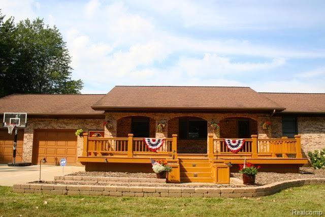 8262 West Rolston Road Linden, MI 48451 - Photo 2 of 41