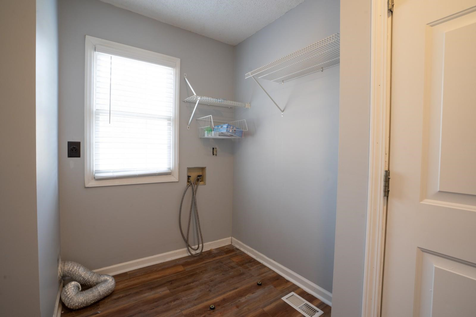 601 Thistlegate Trail Raleigh, NC 27610 - Photo 8 of 38 Photo 8