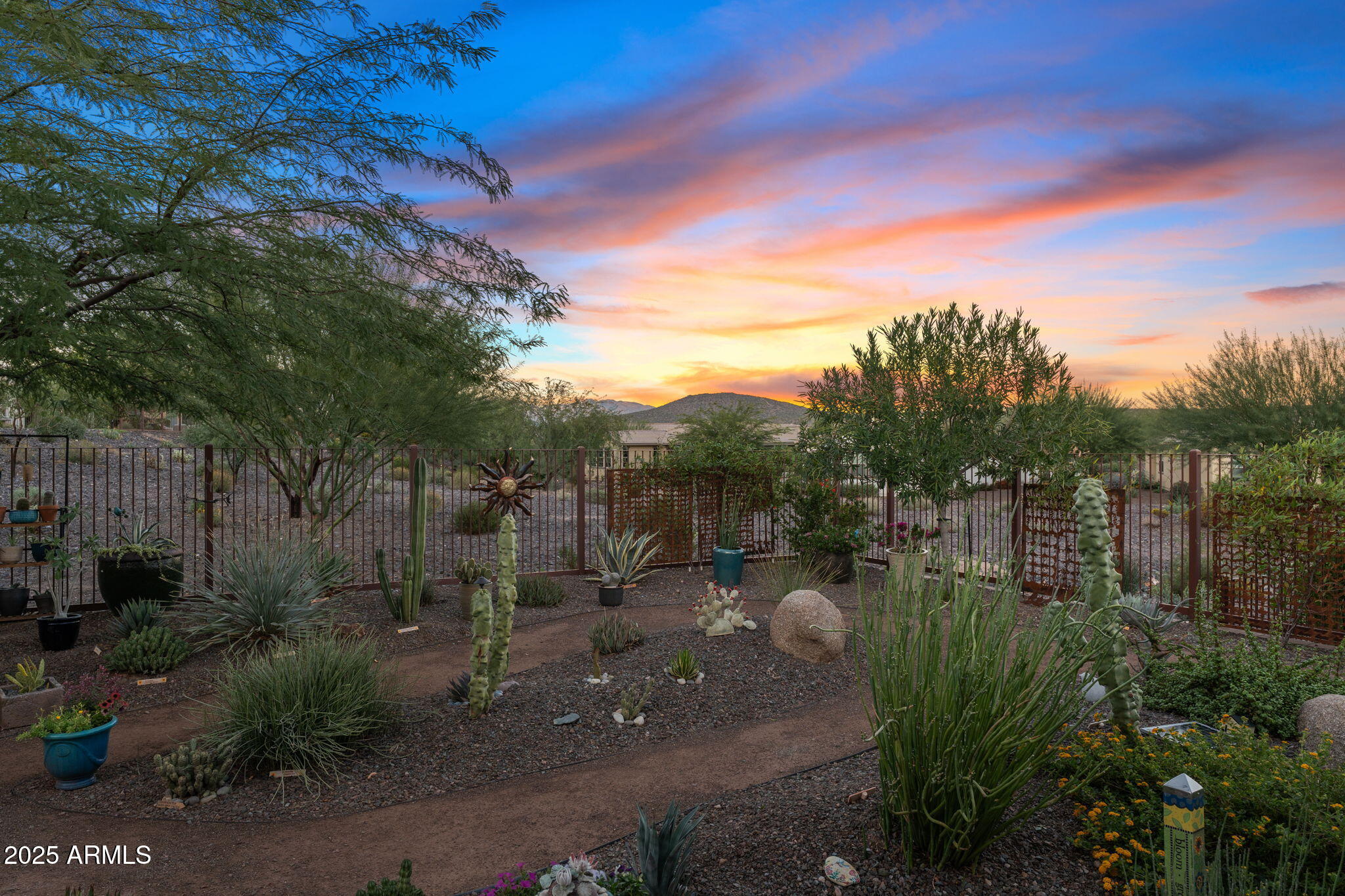 3199 Prospector Way Wickenburg, AZ 85390 - Photo 9 of 52 Master Gardner Landscape