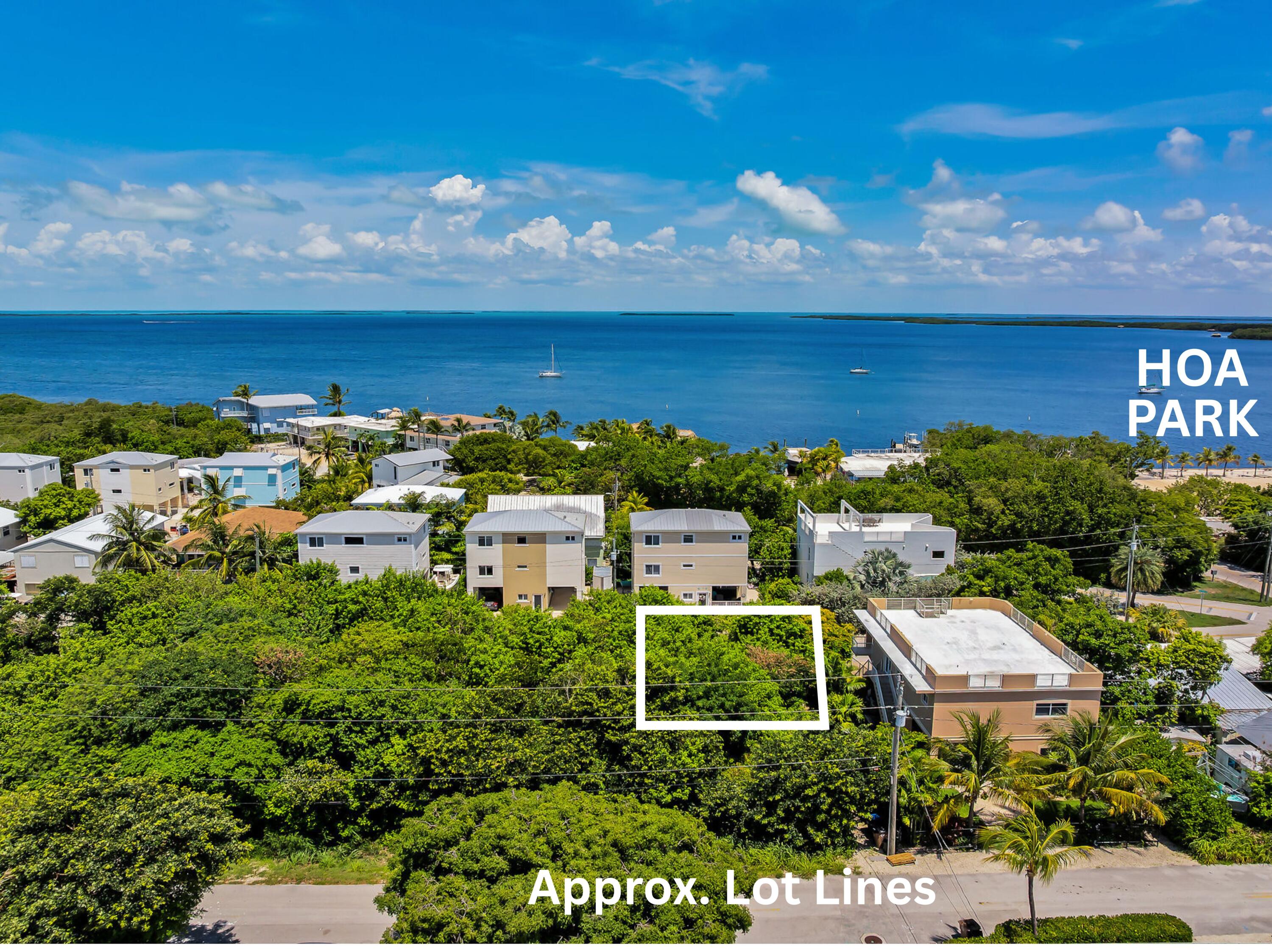 Lake View Dr Key Key Largo, FL 33037 - Photo 2 of 25 a view of a city with an ocean view