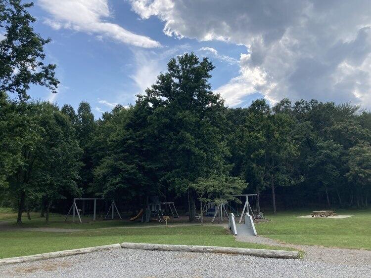 5374 Sundance Road Salem, VA 24153 - Photo 6 of 8 356181612_871464873820542_51946208682833