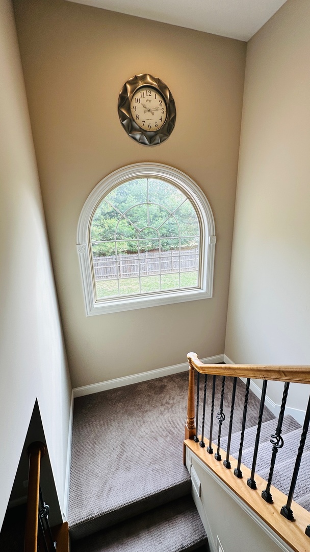 2906 Springhill Lane Champaign, IL 61822 - Photo 18 of 48 a view of entryway with a window and a table