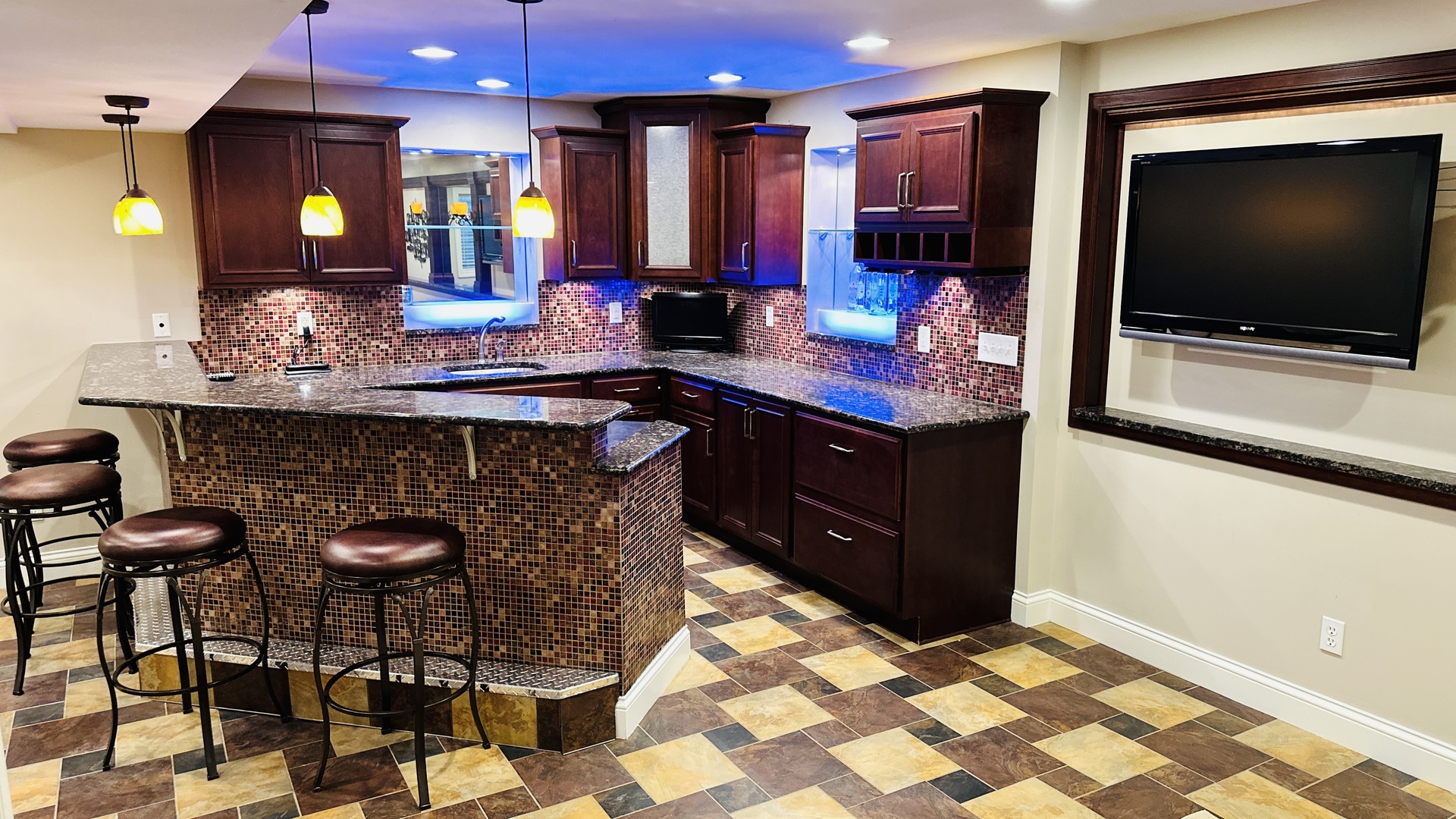 2906 Springhill Lane Champaign, IL 61822 - Photo 6 of 48 a kitchen with stainless steel appliances granite countertop a stove and a sink
