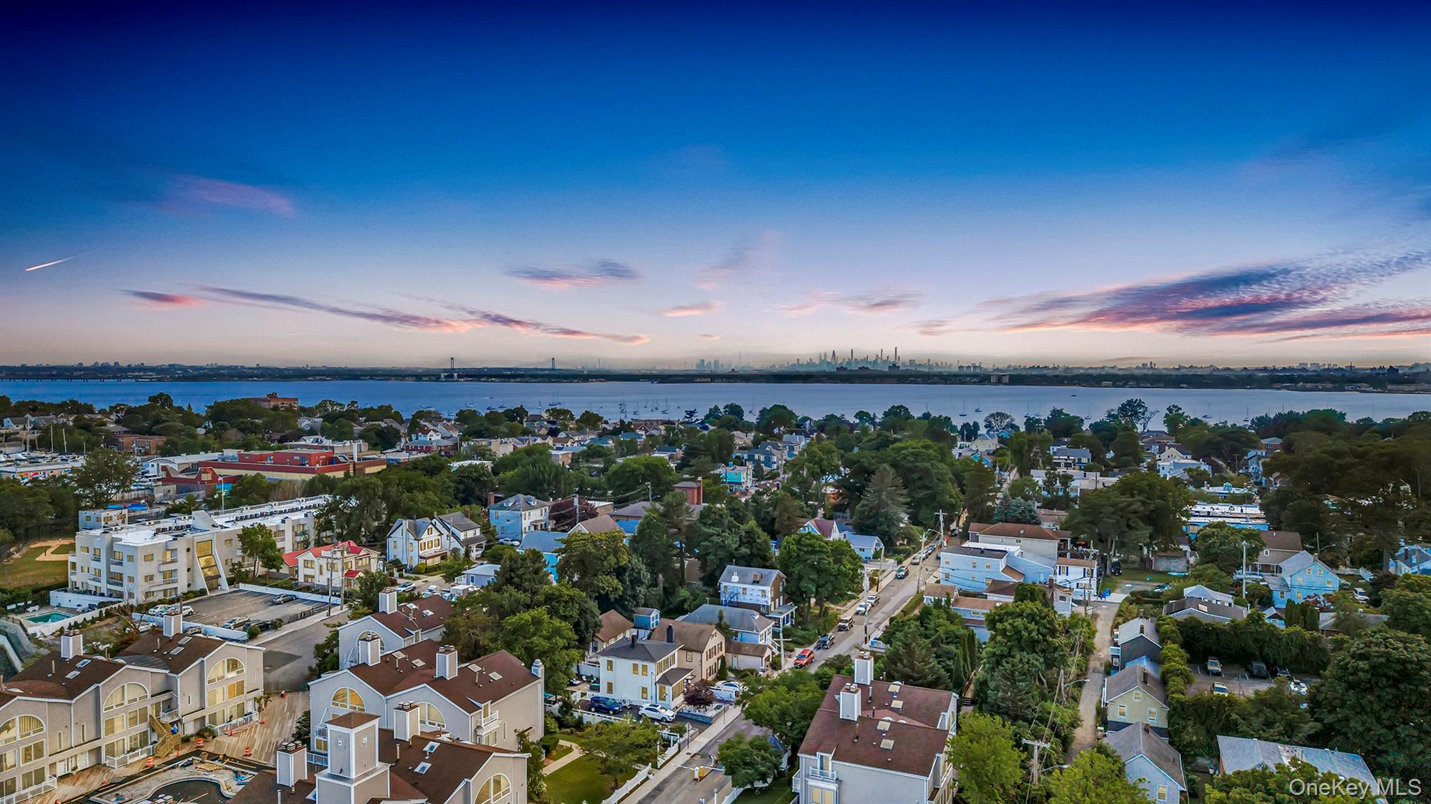 51 Island Point Bronx, NY 10464 - Photo 19 of 28